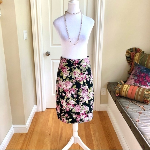 Anthropologie Maeve Skirt Knit Floral Pencil Roses (S) - Picture 3 of 9